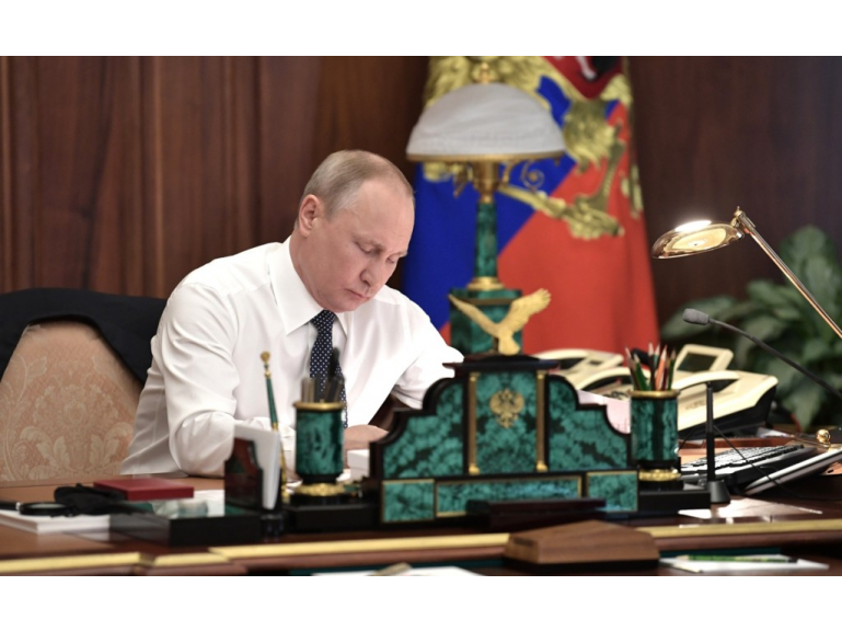 Интервью Президента России Владимира Путина изданию «Жэньминь Жибао»