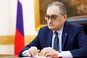 Посол России в Китае Игорь Моргулов в комментарии для газеты «Известия» оценил перспективы сотрудничества на Севморпути Посол России в Китае Игорь Моргулов в комментарии для газеты «Известия» оценил перспективы сотрудничества на Севморпути