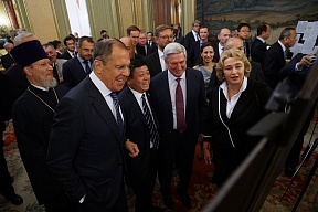 В МИД России состоялась презентация фотодокументальной выставки, посвященной 70-летию установления дипломатических отношений с КНР